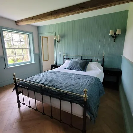 度假居 The Coach House